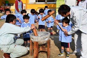 はじめてのもちつき！青年部もちつき大会