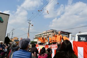 鬼は外、福は内！二川支所節分祭